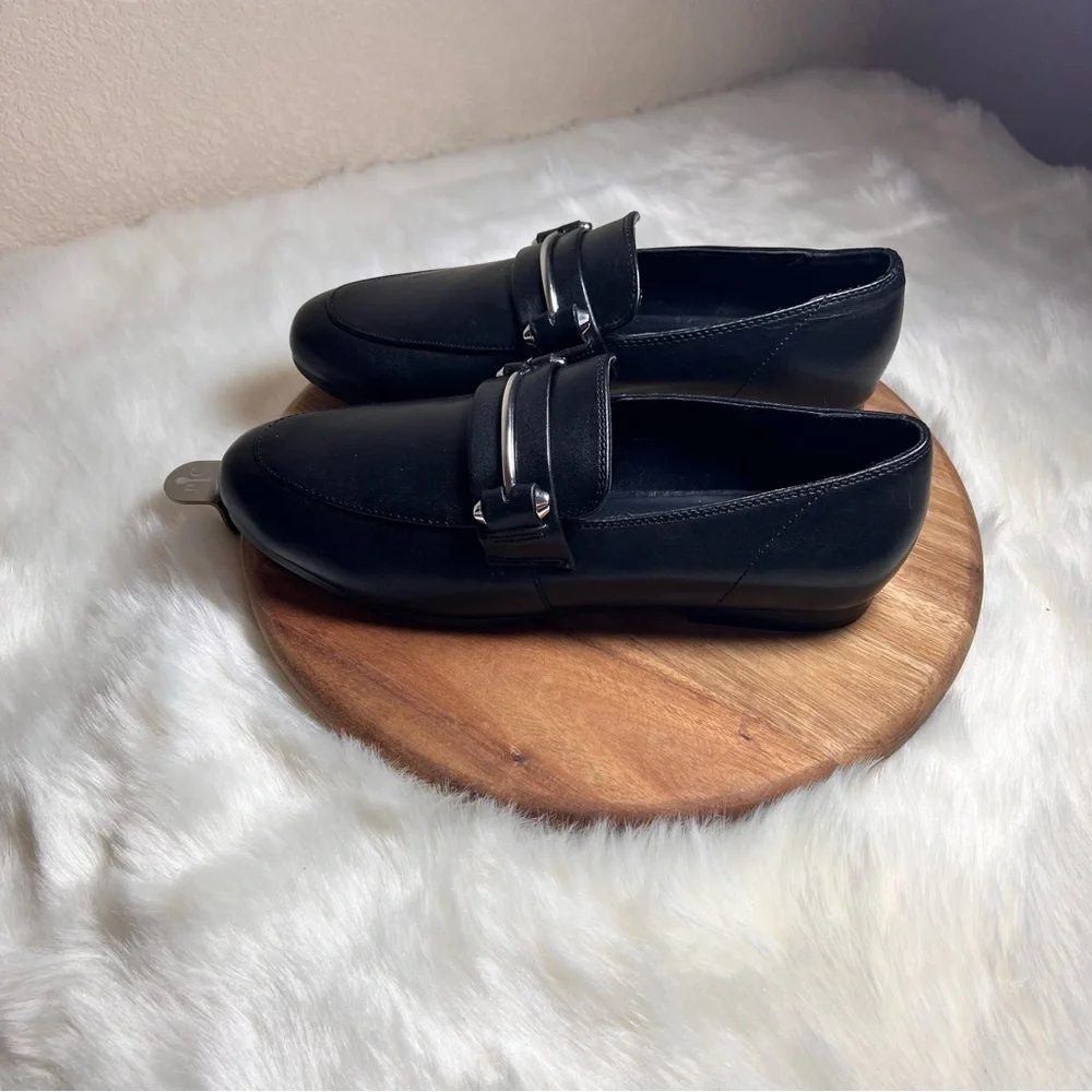 Aqua Kim Leather Loafer Size 8 NWT